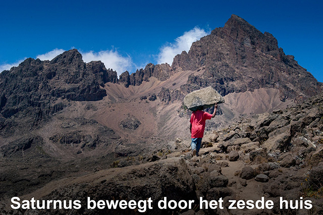 06 Saturnus beweegt door het zesde huis