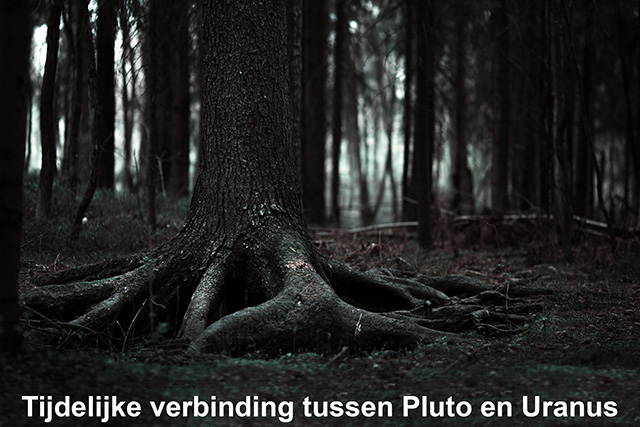 08 Tijdelijke verbinding tussen Pluto en Uranus